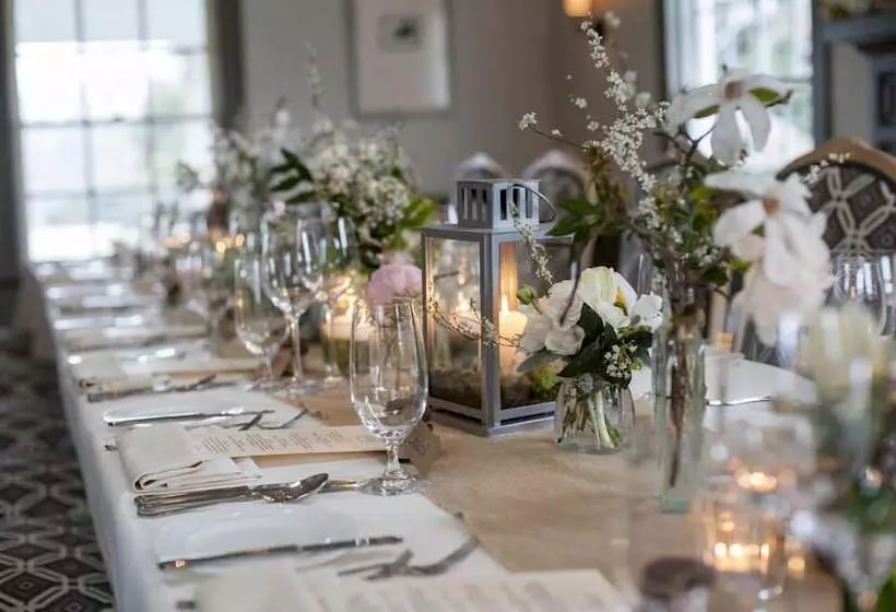 فندق The Fearrington House Inn