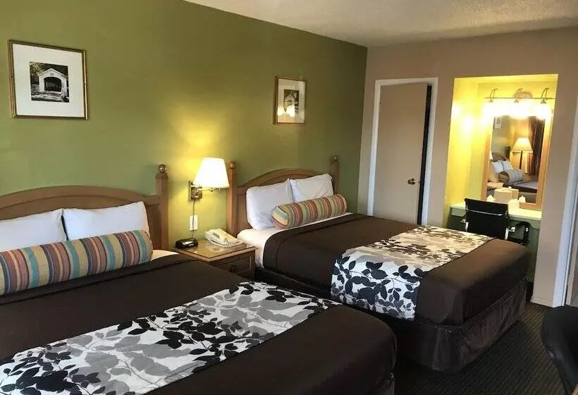 Отель Travelers Inn Eugene University