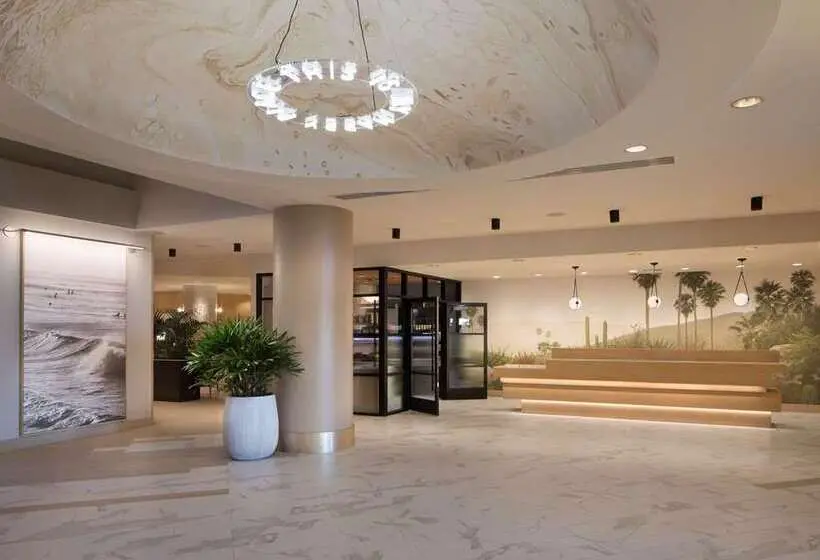 Hilton Santa Monica Hotel & Suites