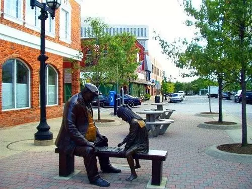 ホテル A Victory Inn Mount Clemens