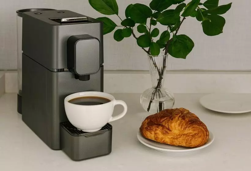 Hotel The Arcadian Powered By Sonder