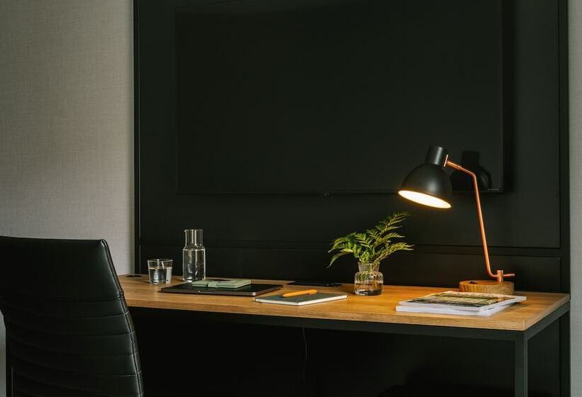 هتل The Arcadian Powered By Sonder