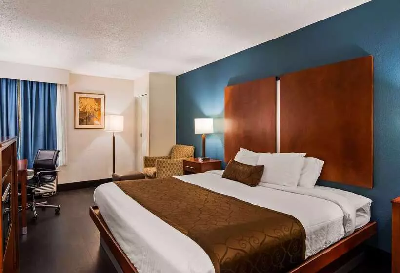 Отель Best Western Plus Richmond