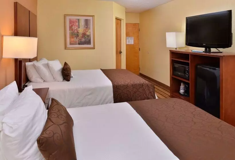 Отель Best Western Plus Richmond