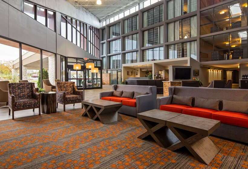 The Great Rivers, Ascend Hotel Collection