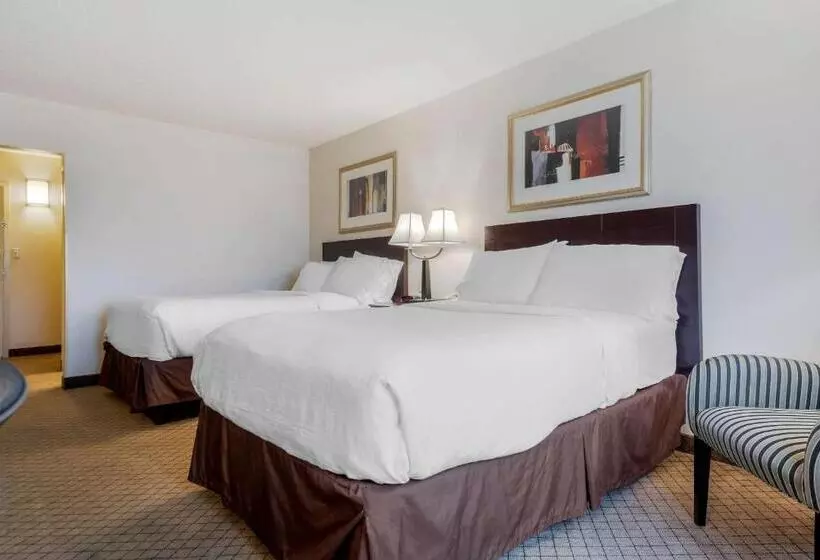 Otel Clarion Inn Elmira Horseheads