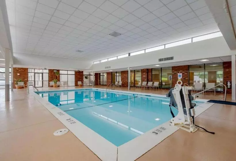 Otel Clarion Inn Elmira Horseheads