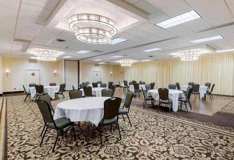 فندق Clarion Inn Elmira Horseheads