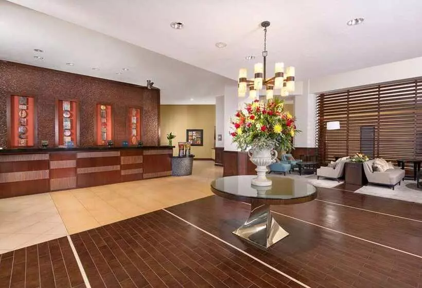 Hotel Doubletree By Hilton Phoenix Mesa