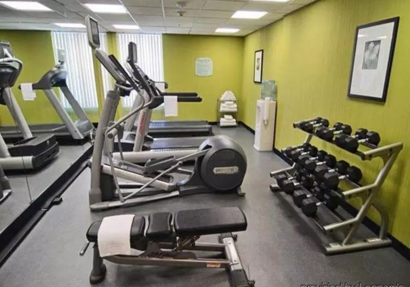 فندق Fairfield Inn & Suites Anaheim North Buena Park