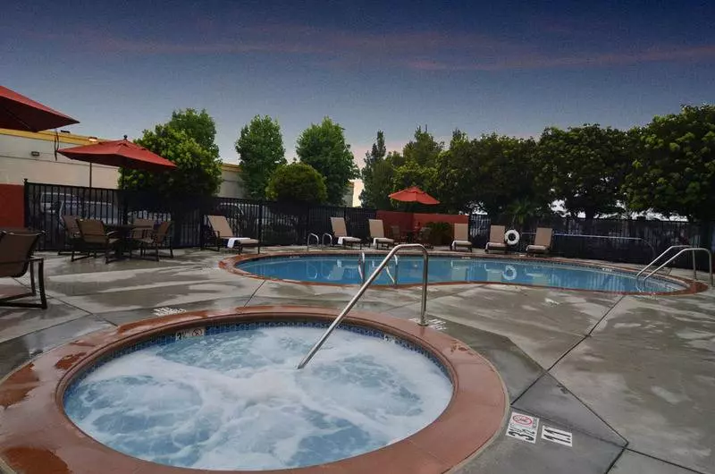 فندق Fairfield Inn & Suites Anaheim North Buena Park