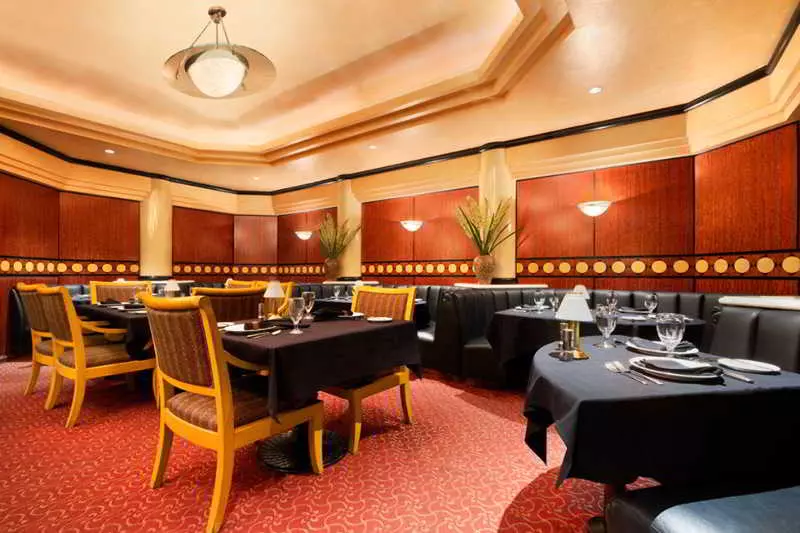 Fremont Hotel & Casino