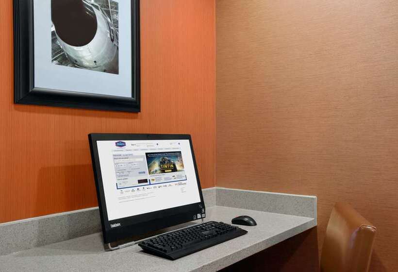 هتل Hampton Inn By Hilton Chicago Midway Airport