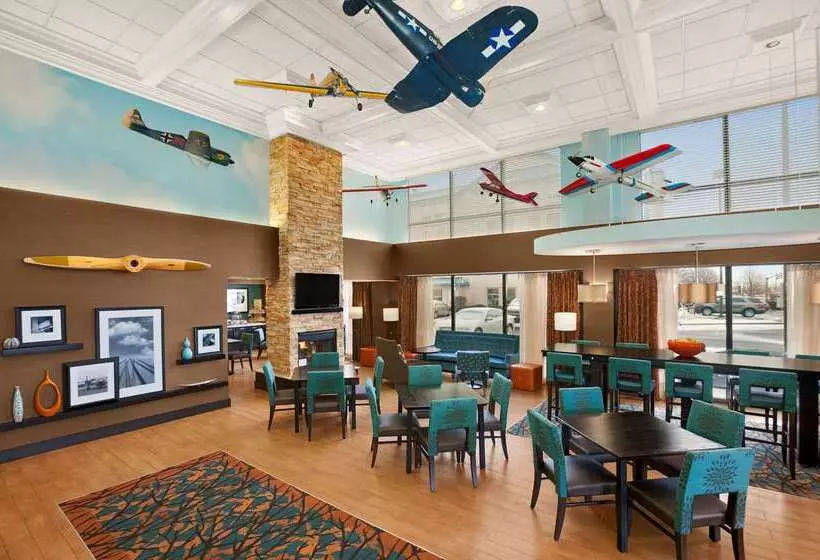 فندق Hampton Inn By Hilton Chicago Midway Airport