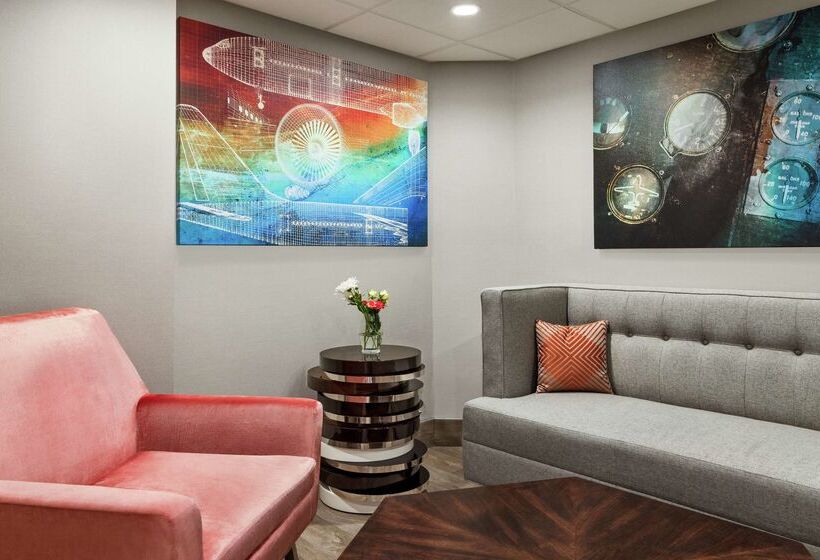 فندق Hampton Inn Chicagoo Hare International Airport