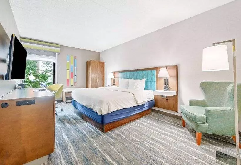 فندق Hampton Inn St. Louis/westport