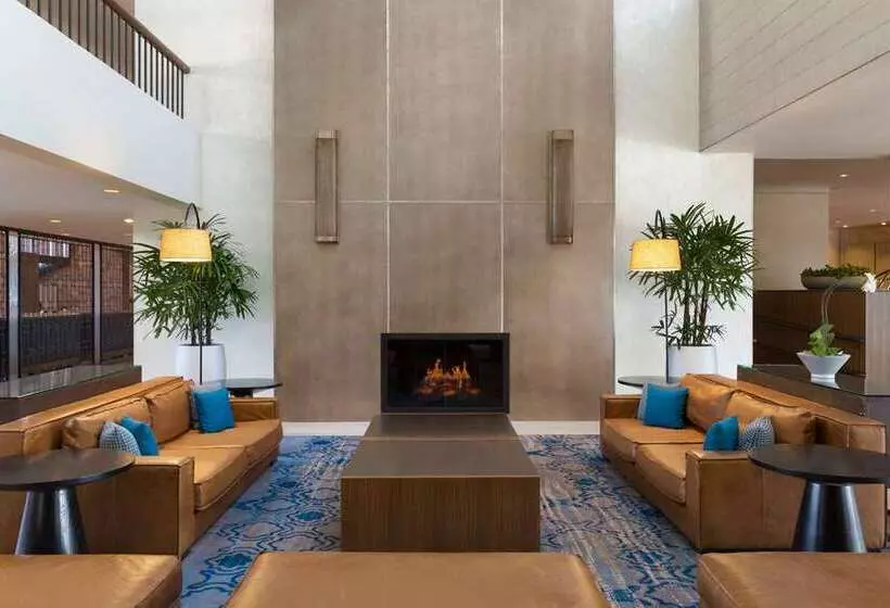 فندق Hilton Boston/dedham