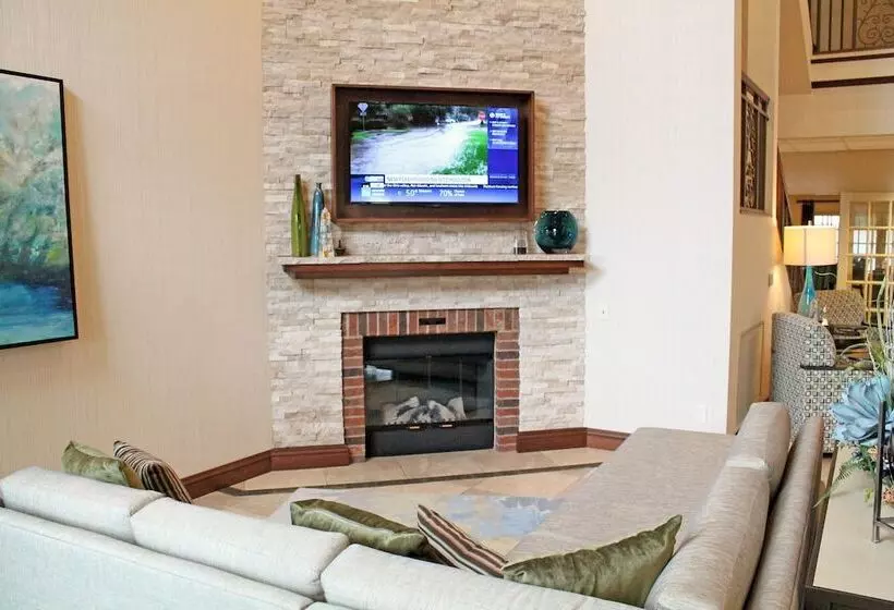 Holiday Inn Express Hotel & Suites Cape Girardeau I 55, An Ihg