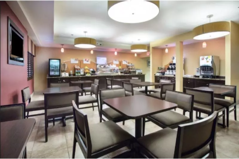 Отель Holiday Inn Phoenix Tempe ASU