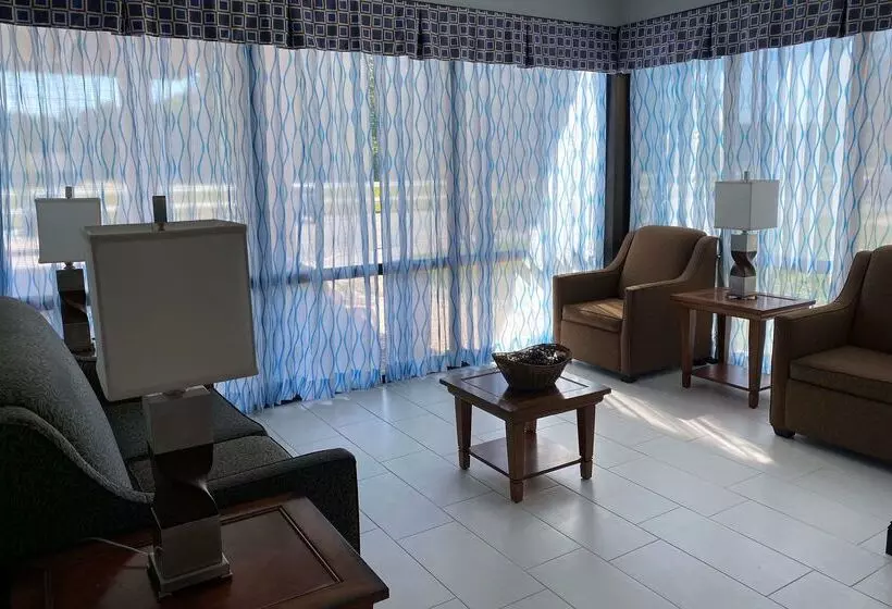 酒店 Days Inn & Suites By Wyndham Havelock