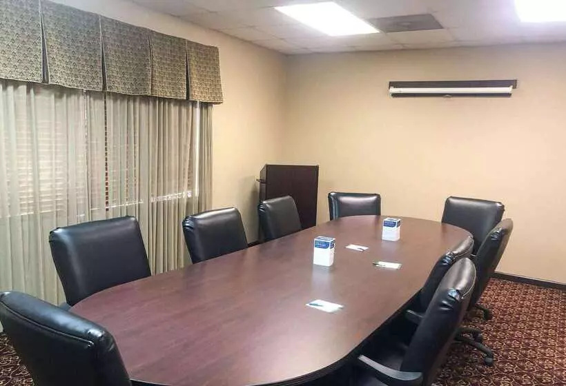 ホテル Quality Inn