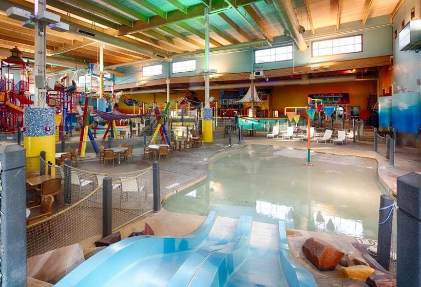 هتل Coco Key Omaha And Water Resort