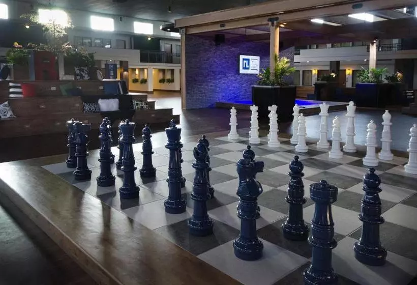 Hotel Coco Key Omaha  And Water Resort