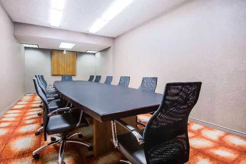 Red Lion Hotel Gillette