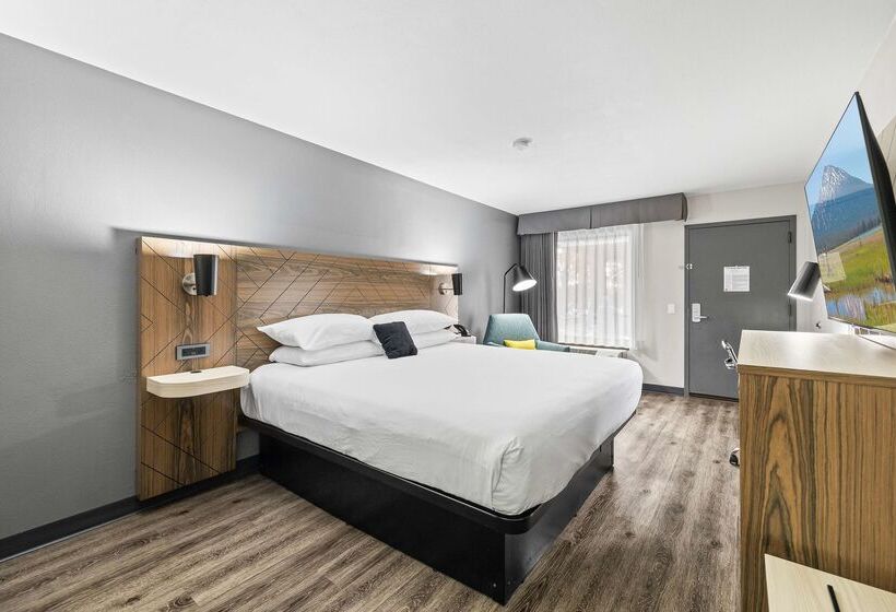 Hotel Red Lion Inn & Suites Deschutes River   Bend