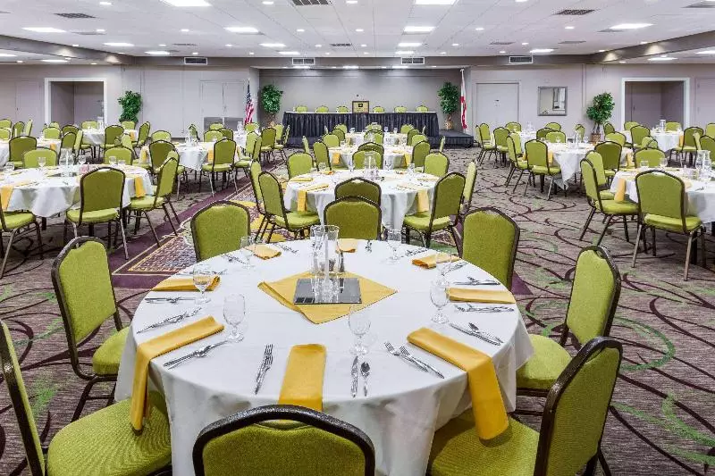 Hotel Stayable Select Gainesville