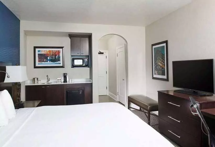 فندق Alex Johnson Rapid City Curio Collection By Hilton