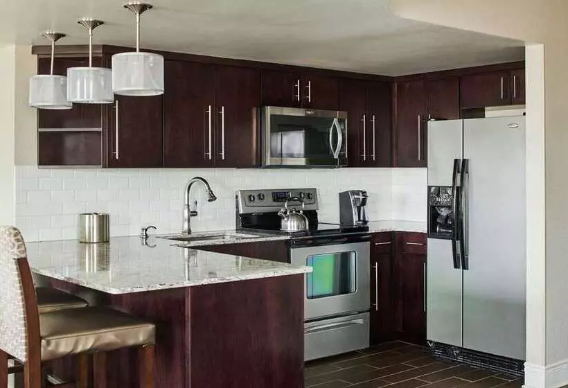 فندق Alex Johnson Rapid City Curio Collection By Hilton