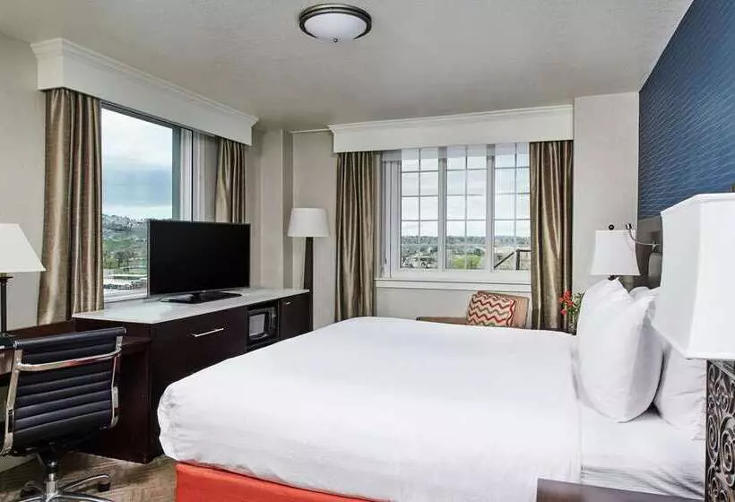 فندق Alex Johnson Rapid City Curio Collection By Hilton