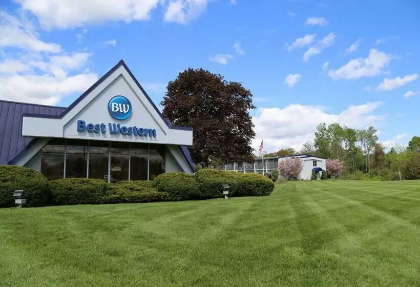Otel Best Western At Historic Concord