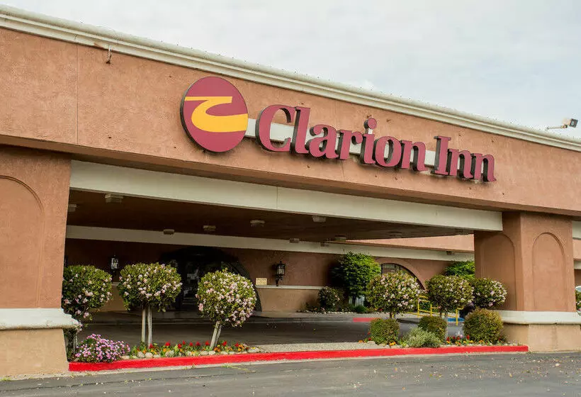 فندق Clarion Modesto