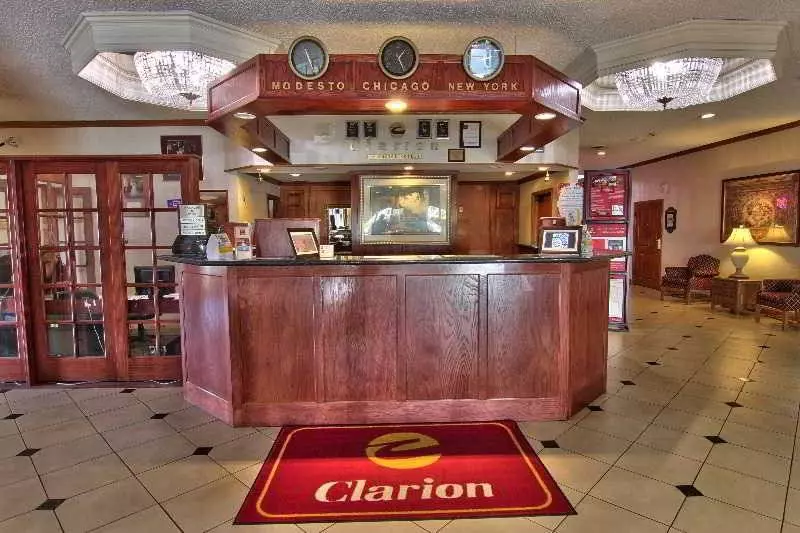 فندق Clarion Modesto