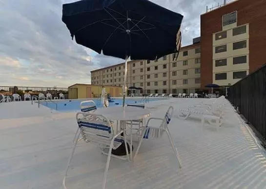 호텔 Quality Inn & Suites