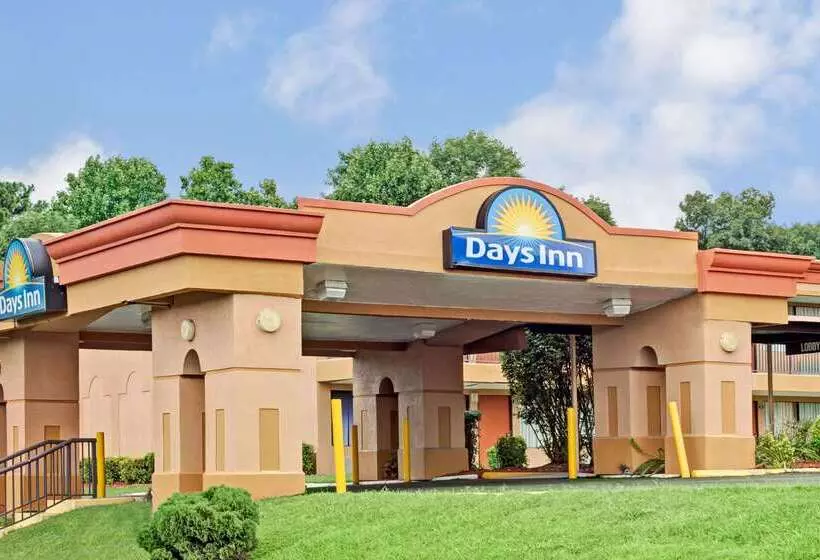 Otel Days Inn By Wyndham Durham/near Duke University
