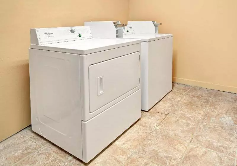 Otel Days Inn By Wyndham Durham/near Duke University