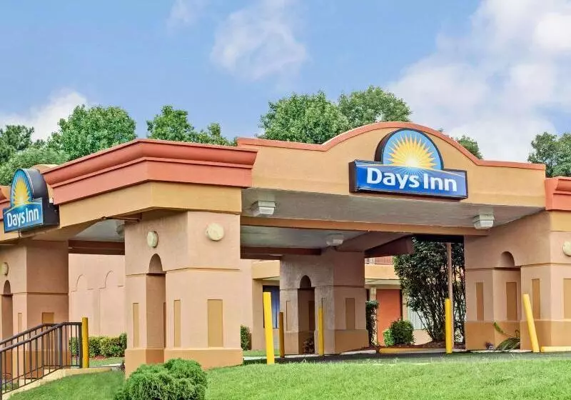 Otel Days Inn By Wyndham Durham/near Duke University