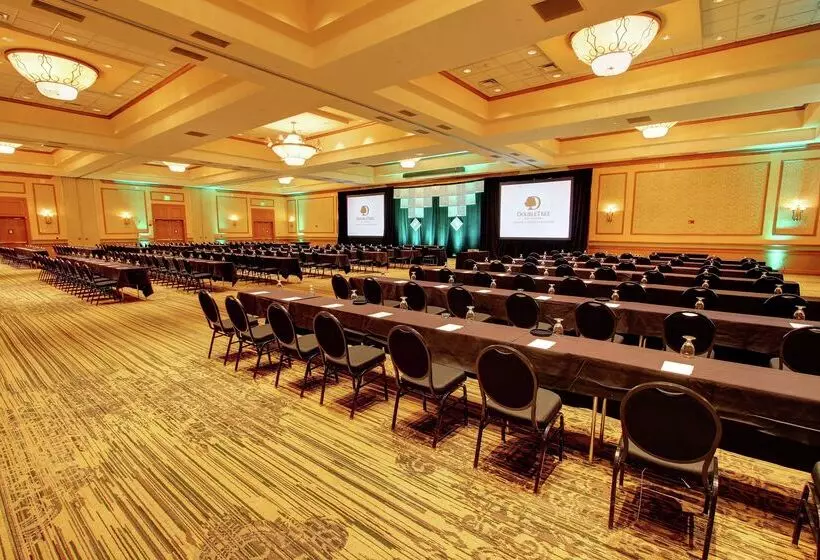 호텔 Doubletree By Hilton Denver Central Park