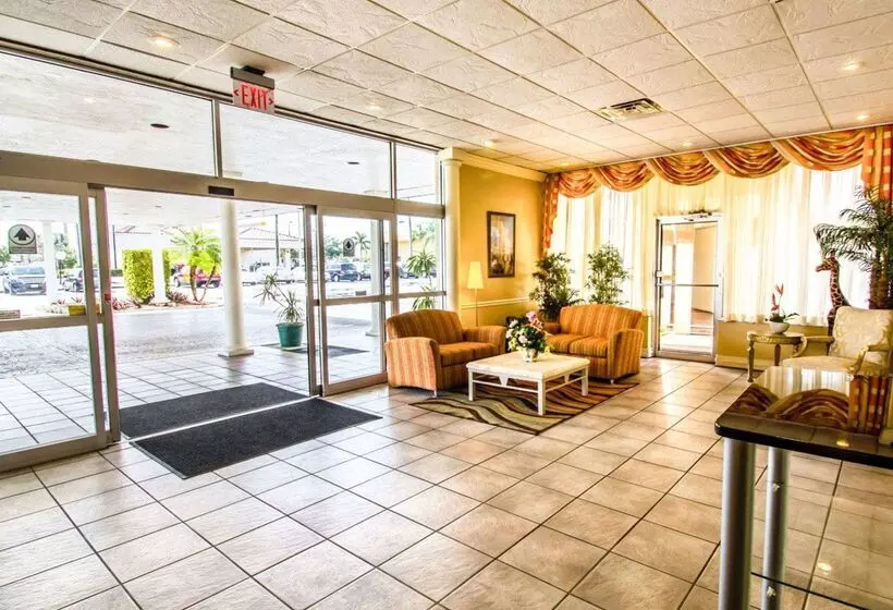 Island Hotel Of Space Coast