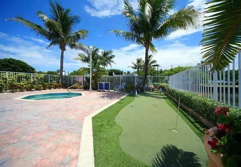 בית מלון כפרי Fairfield Inn And Suites By Marriott Palm Beach