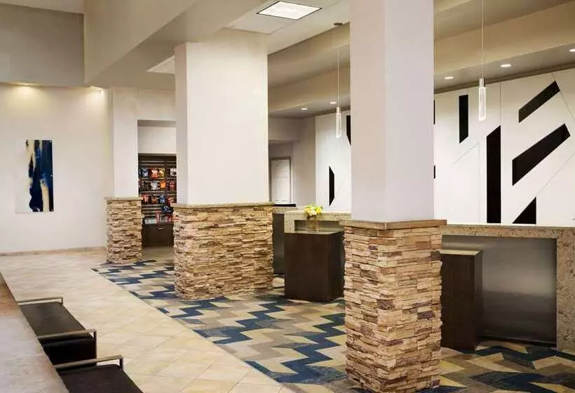 فندق Hilton Fort Collins