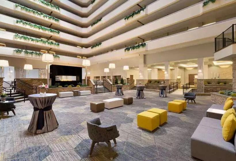 فندق Hilton Fort Collins