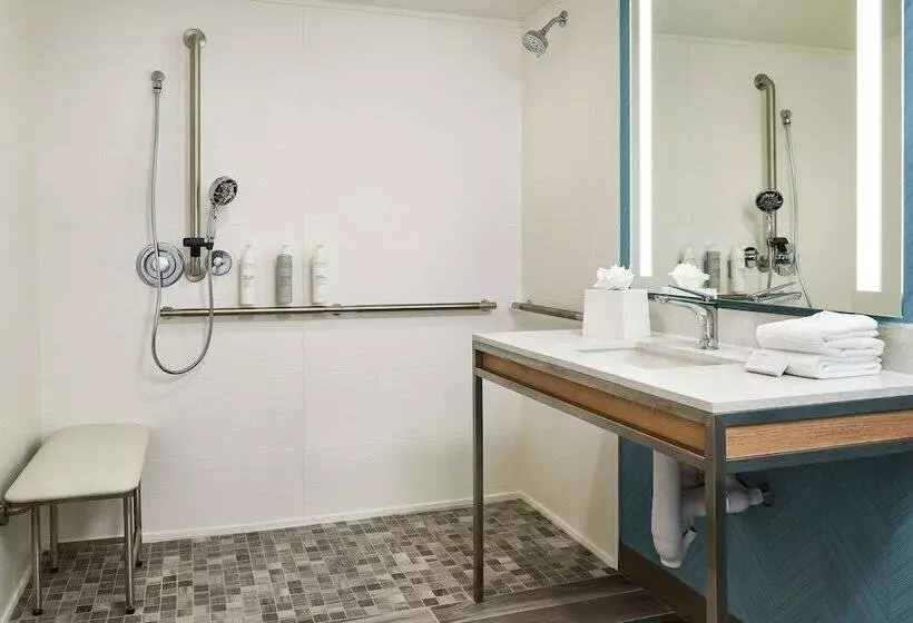 فندق Hilton Garden Inn Tewksbury Andover