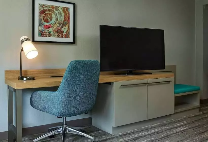 فندق Hilton Garden Inn Tewksbury Andover