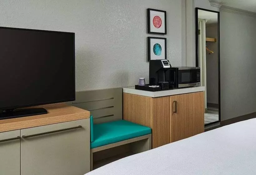 فندق Hilton Garden Inn Tewksbury Andover