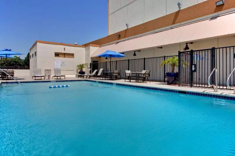 فندق Holiday Inn Los Angeles   Lax Airport, An Ihg