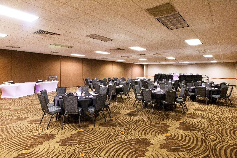 בית מלון כפרי Holiday Inn Sioux Falls City Center, An Ihg